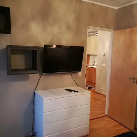 1bdr In Rotermanni